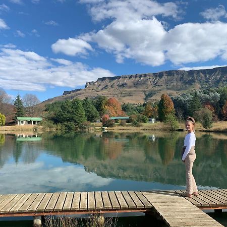 Brackenburn Trout And Trail Retreat Apartment Elandskop Bagian luar foto