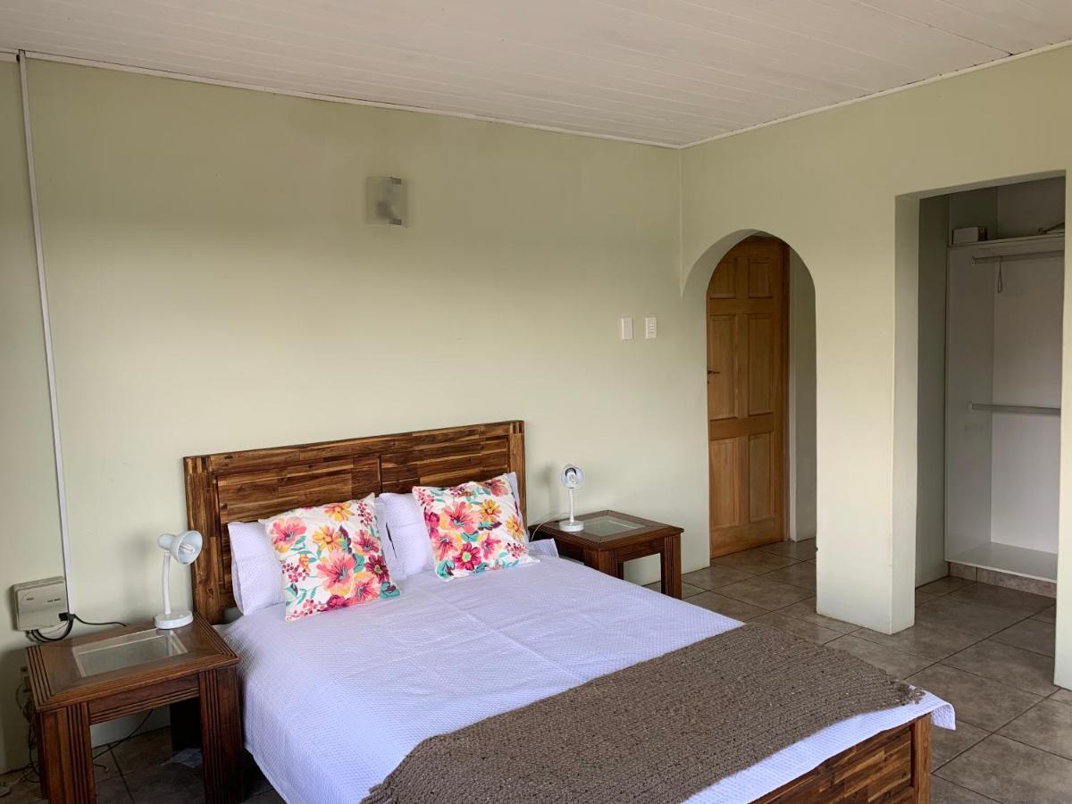 Brackenburn Trout And Trail Retreat Apartment Elandskop Bagian luar foto