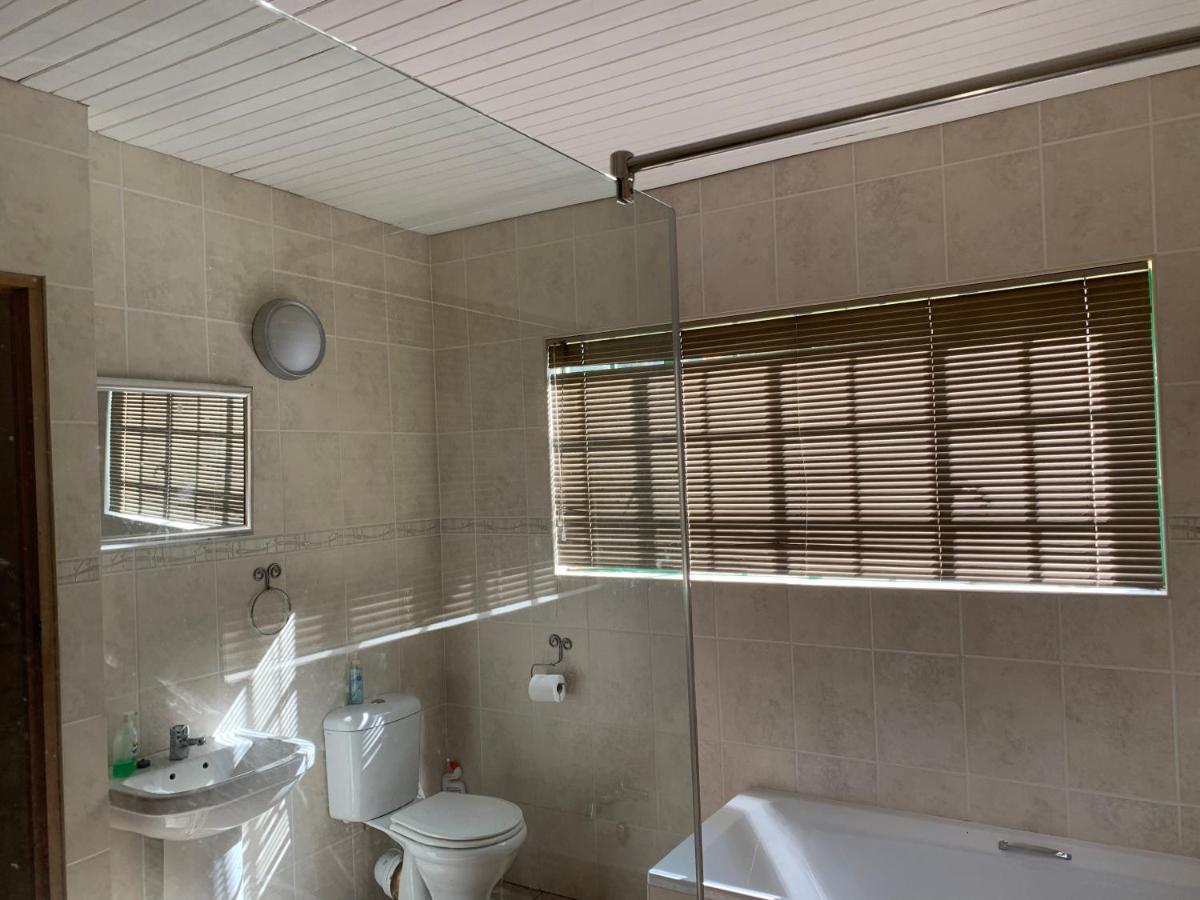 Brackenburn Trout And Trail Retreat Apartment Elandskop Bagian luar foto