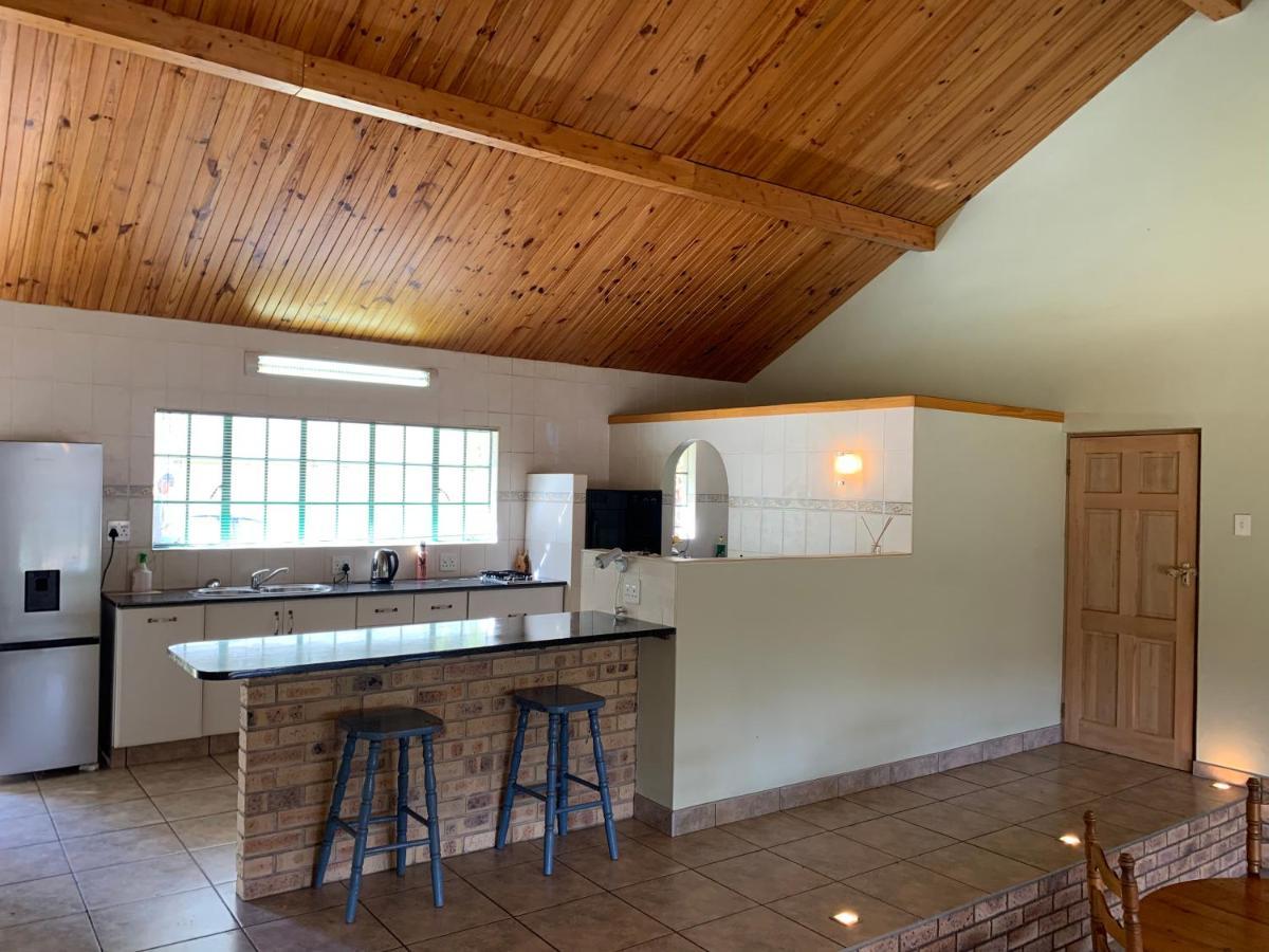 Brackenburn Trout And Trail Retreat Apartment Elandskop Bagian luar foto